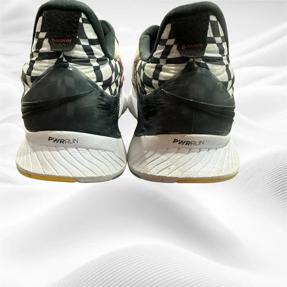Saucony shoes are